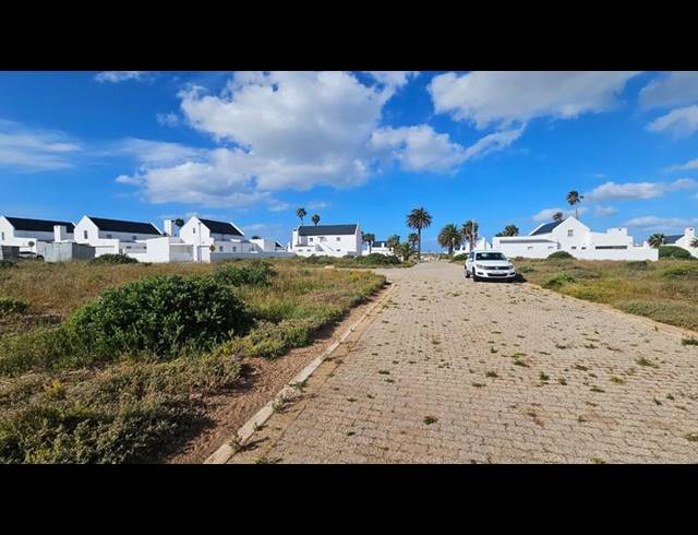 LAND FOR SALE IN LAMPIESBAAI